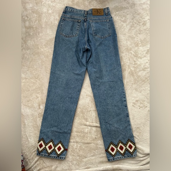 Calvin Klein Blue Jeans with Geometric Embroidery - Picture 2 of 3